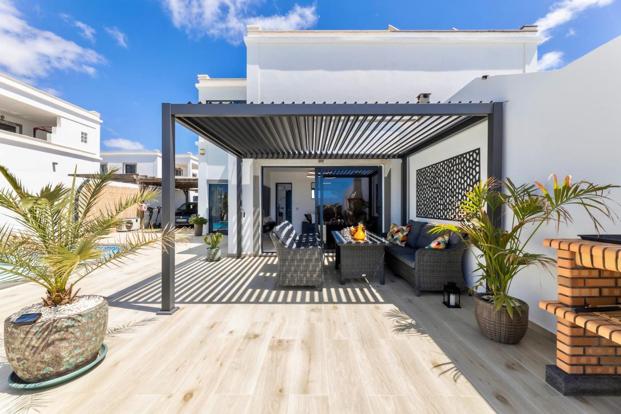 Villa Playa Blanca - Heated Pool, Aircon Dış mekan fotoğraf