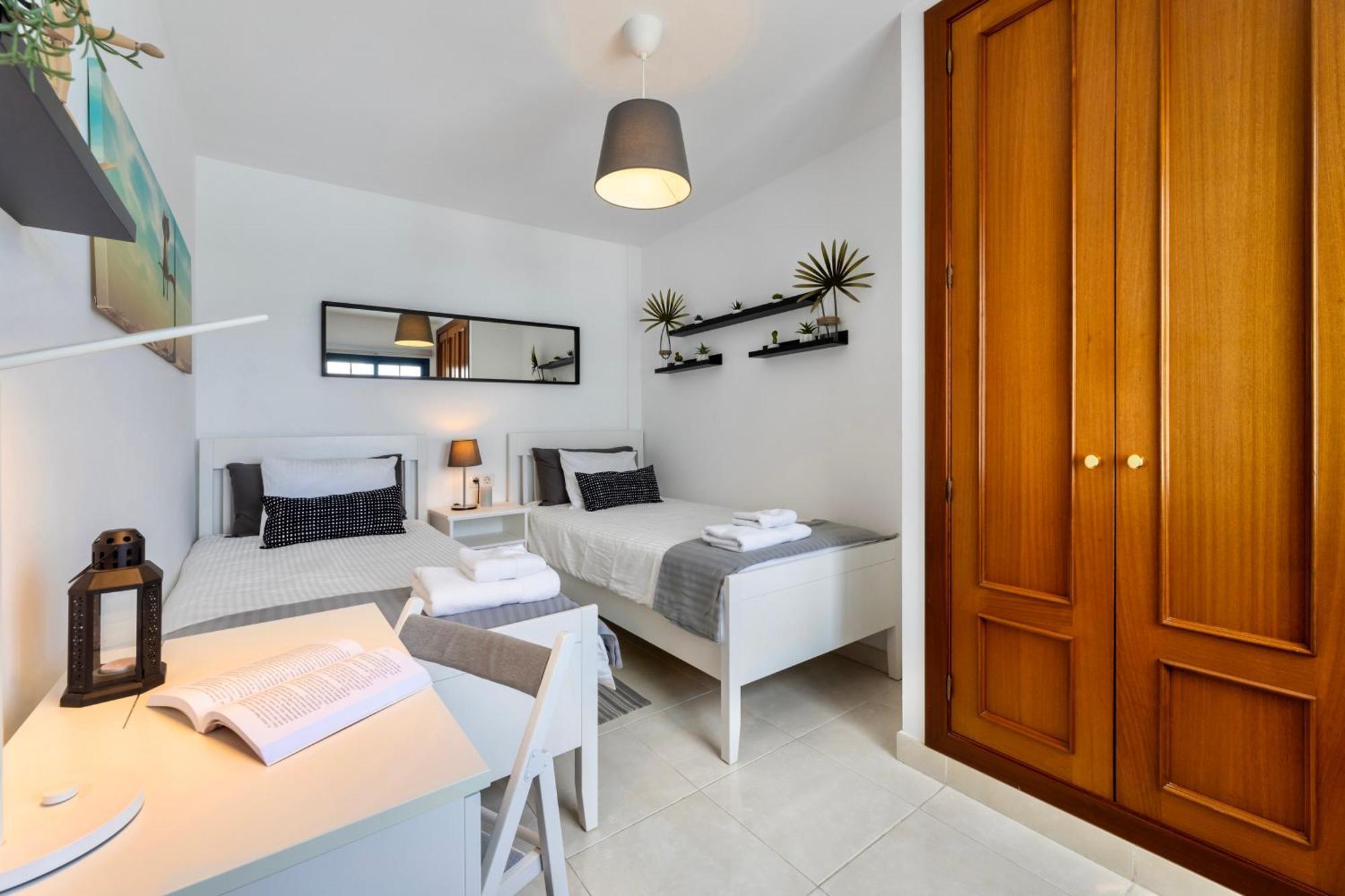 Villa Playa Blanca - Heated Pool, Aircon Dış mekan fotoğraf