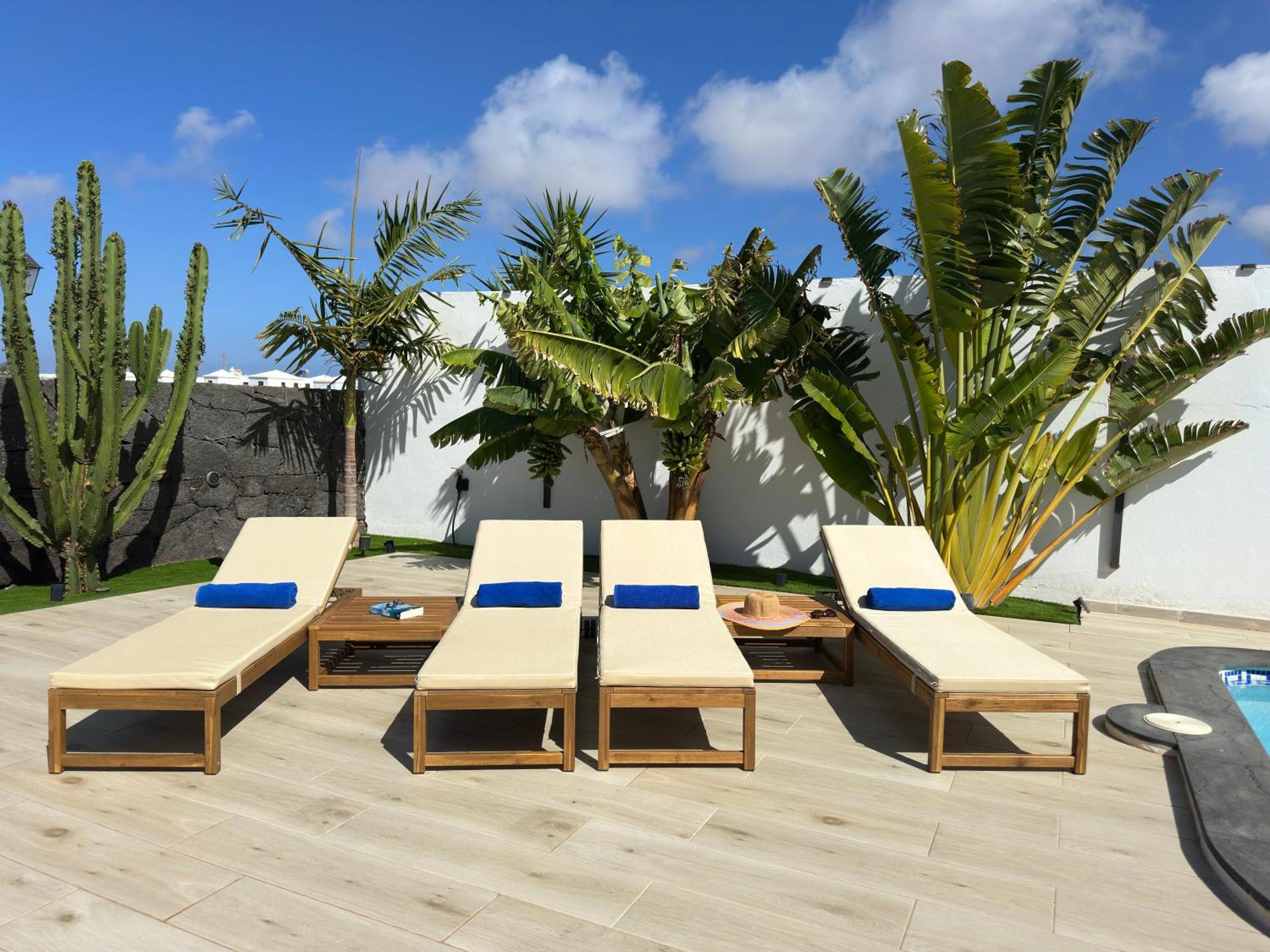 Villa Playa Blanca - Heated Pool, Aircon Dış mekan fotoğraf