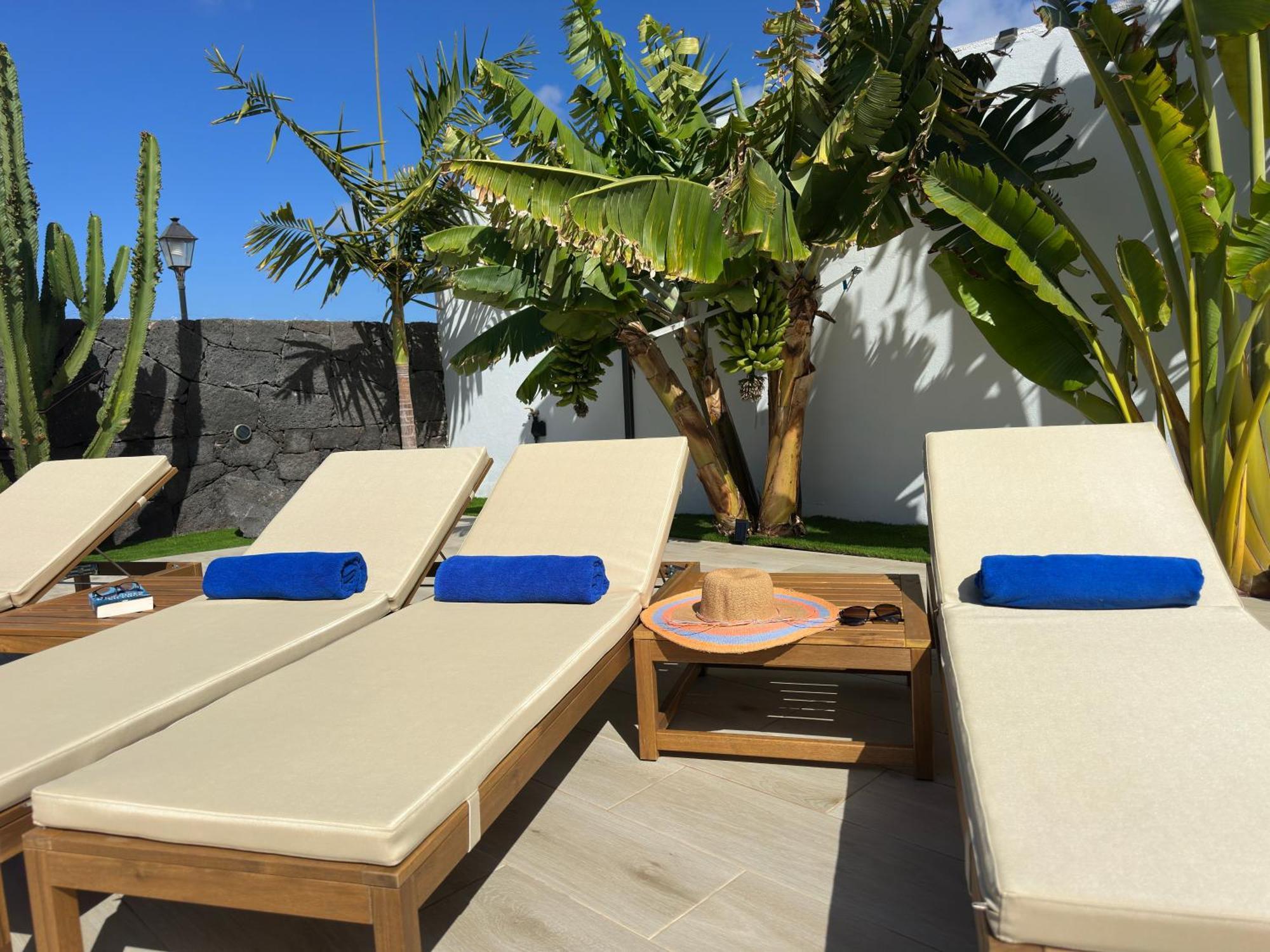 Villa Playa Blanca - Heated Pool, Aircon Dış mekan fotoğraf